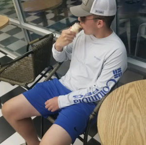 Meet your Posher, Christopher